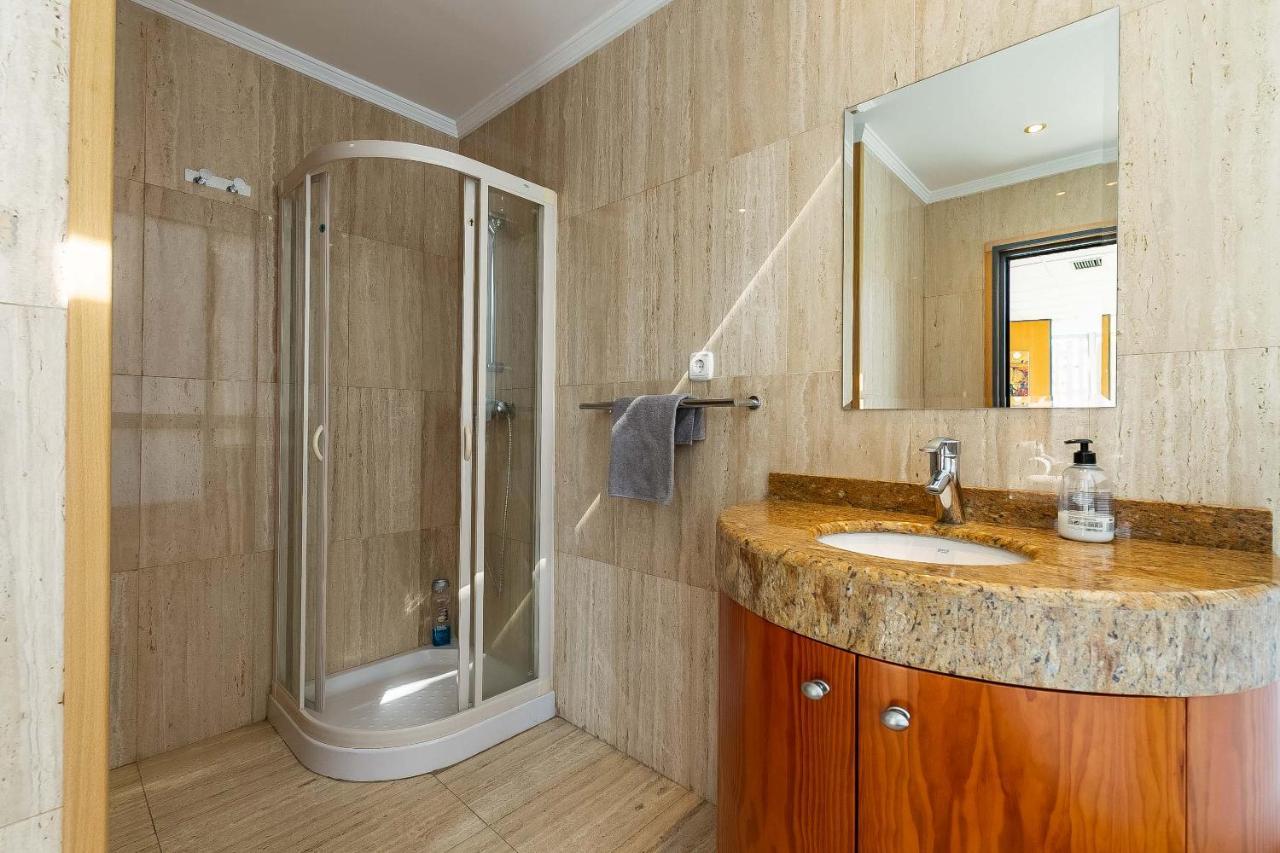 Grand Soho Ofihouse Malaga Apartment Exterior foto